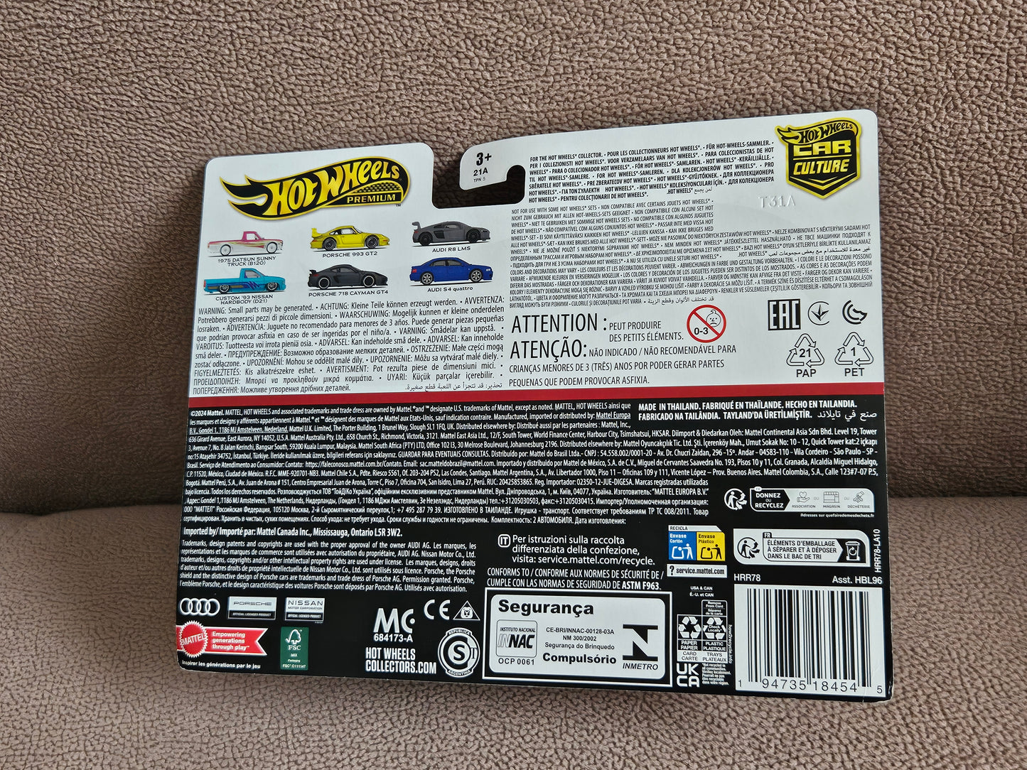 Hot Wheels Premium 1975 Datsun Sunny Truck and Custom '93 Nissan