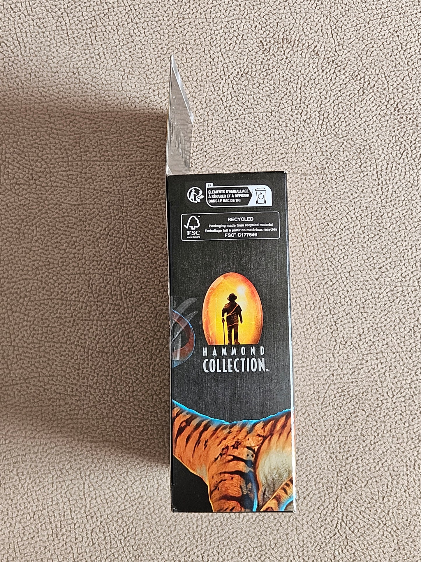 Jurassic World Hammond Collection Tiger Atrociraptor Velociraptor