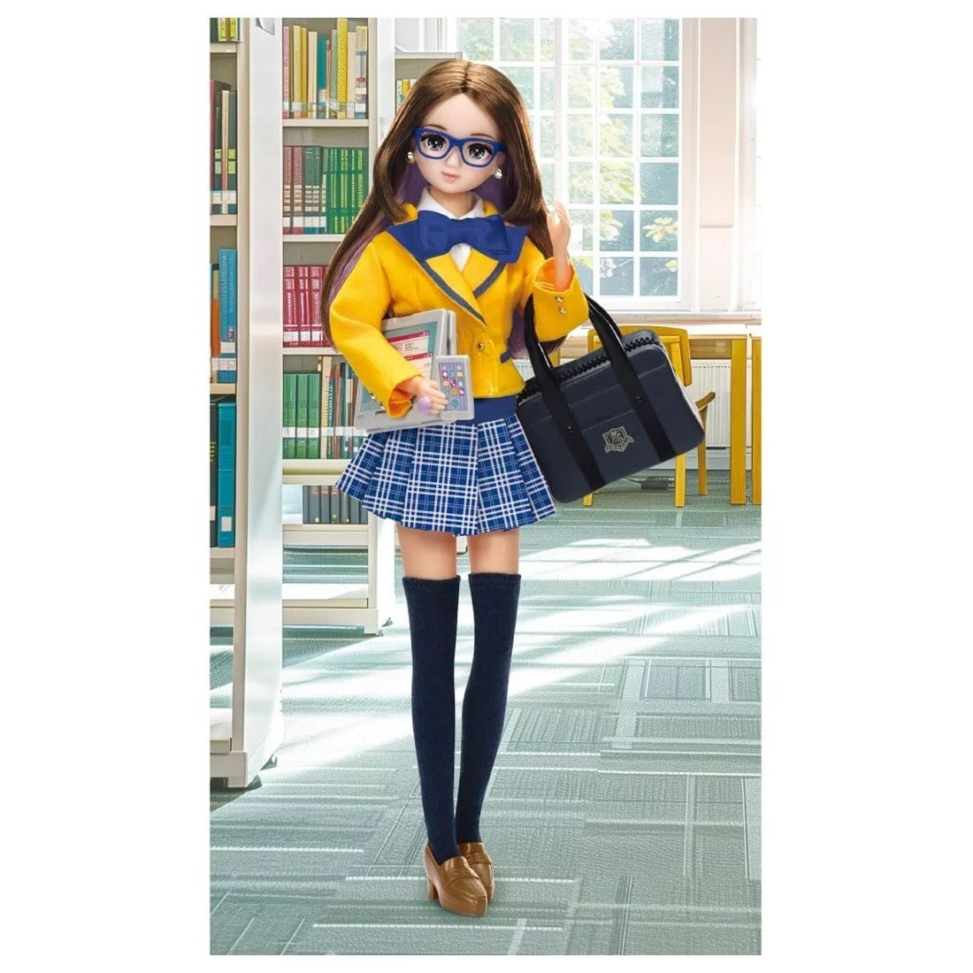 Takara Tomy Licca-chan Aoharu Yuiyui Doll Set