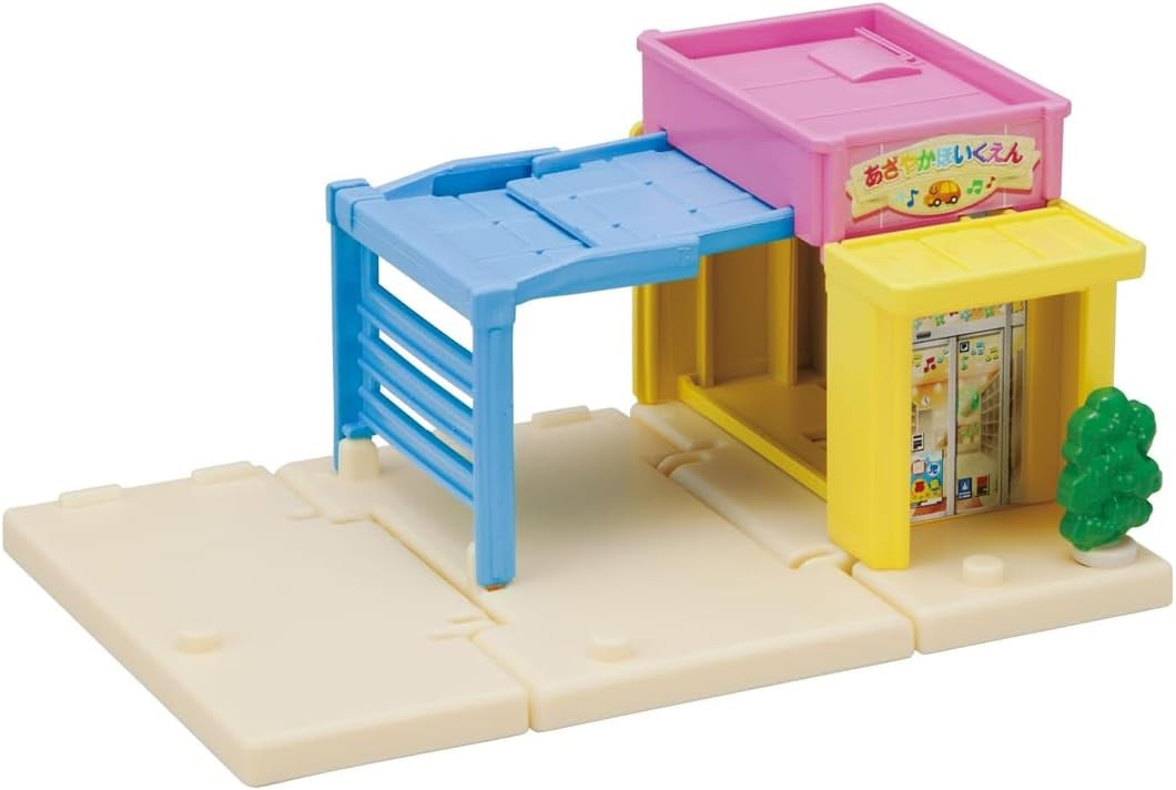 Takara Tomy Tomica World Hoikuen (Inc Tomica Bus)