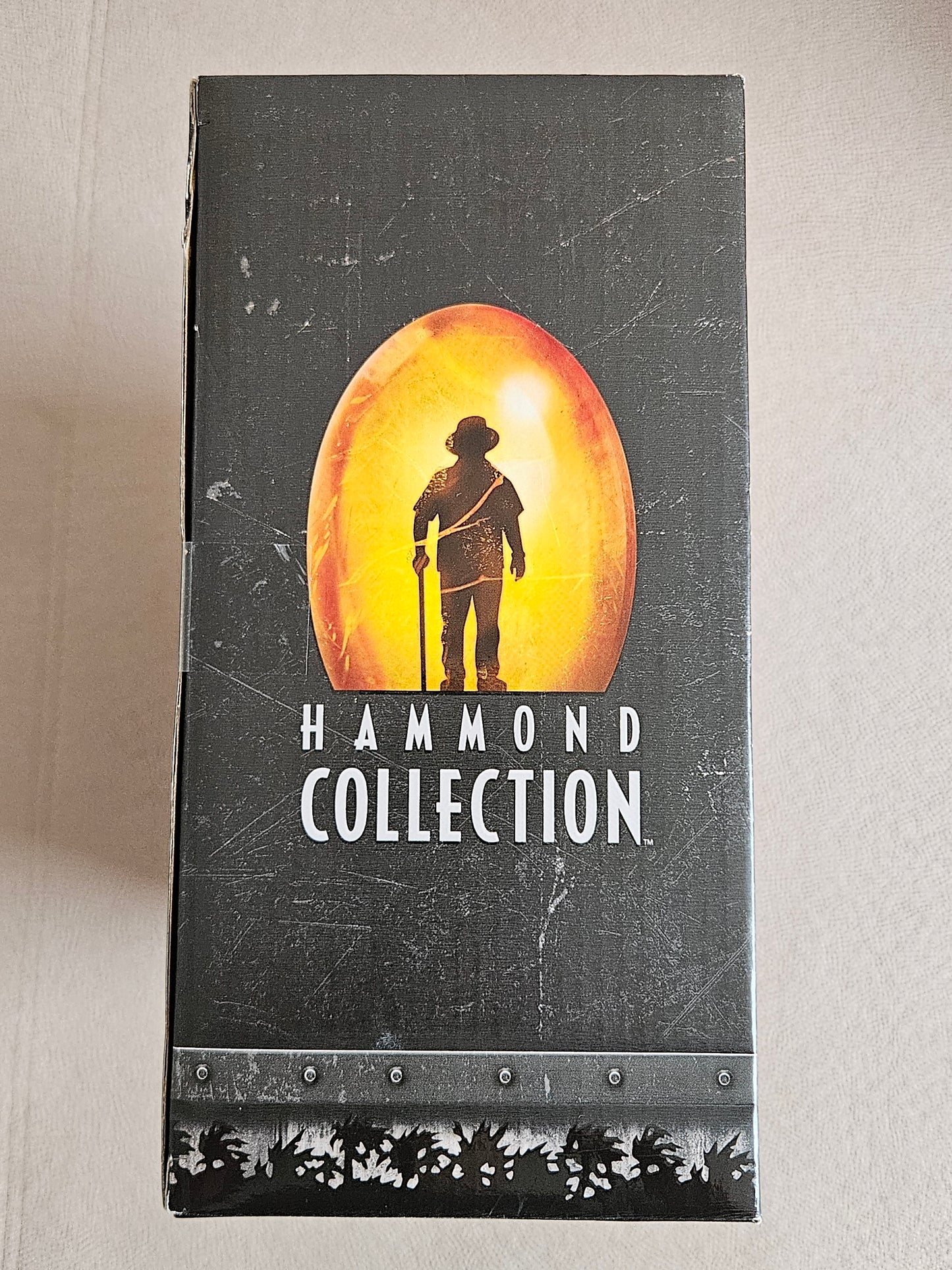 Jurassic World Dominion Hammond Collection Therizinosaurus Dinosaur Figure