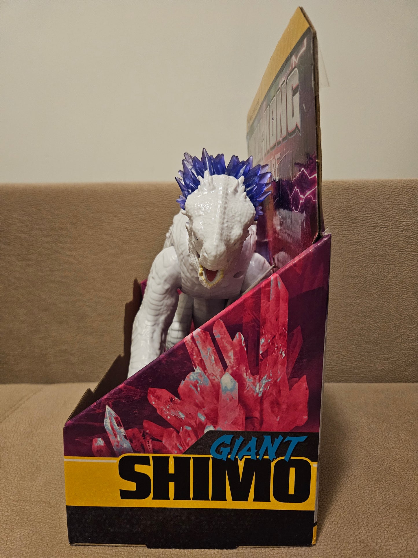 Godzilla x Kong The New Empire 28cm Giant Shimo Figure