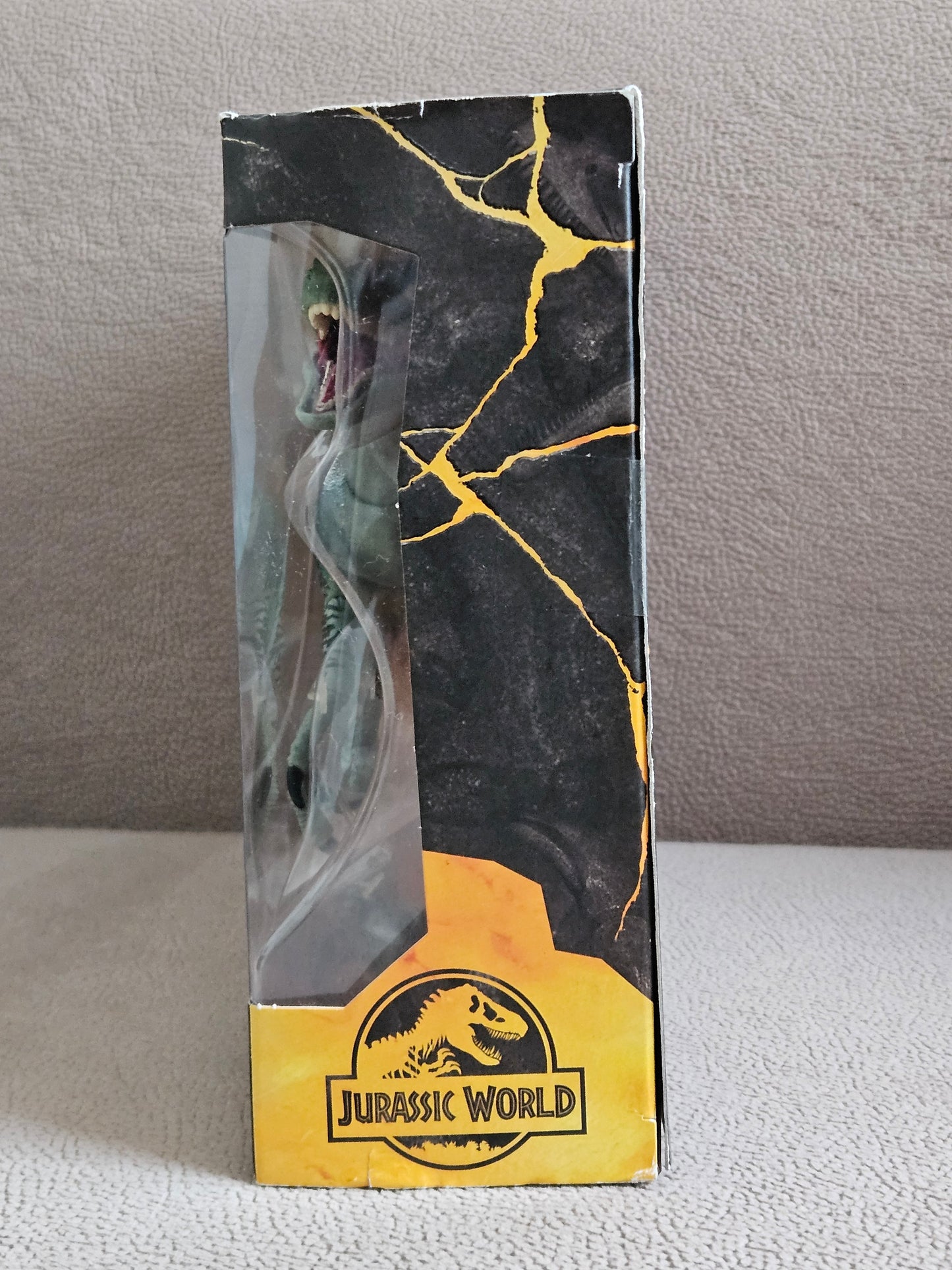 Jurassic World Amber Collection Velociraptor Delta 6 inch Dinosaur