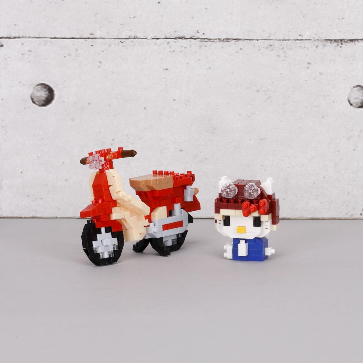 Nanoblock Hello Kitty Honda Super Cub