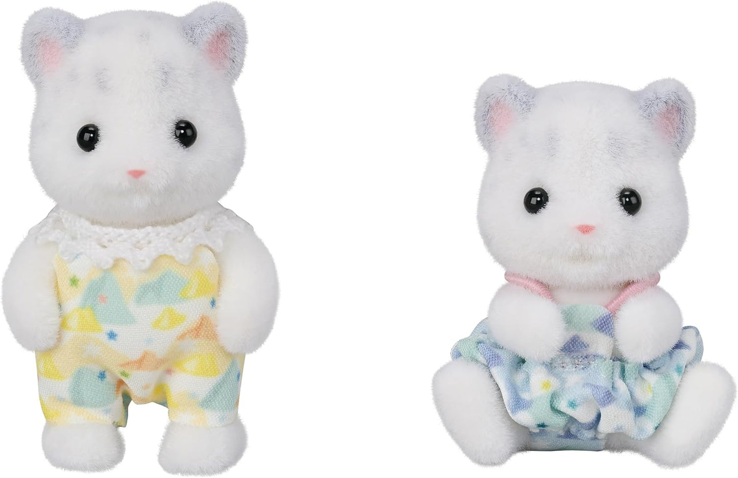 Sylvanian Families Snow Leopard Family FS-55