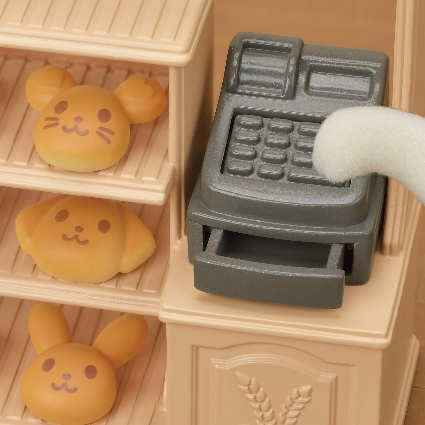 Sylvanian Families MI-88 Crispy Oven! My First Bakery Shop Set