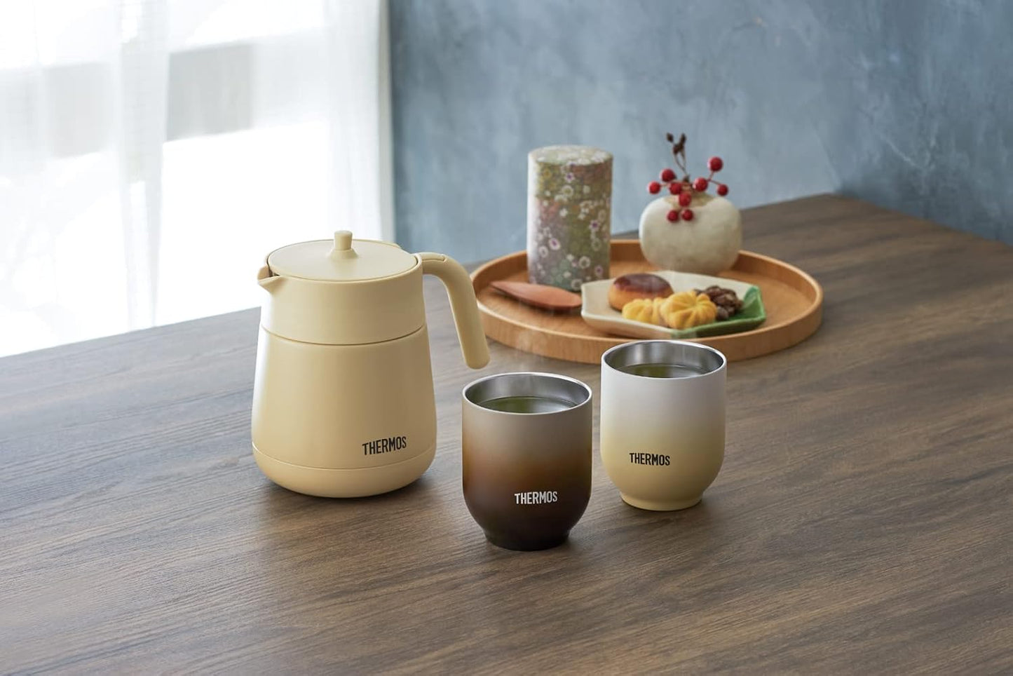 Thermos Vacuum Insulated Teapot with Strainer 700ml Beige